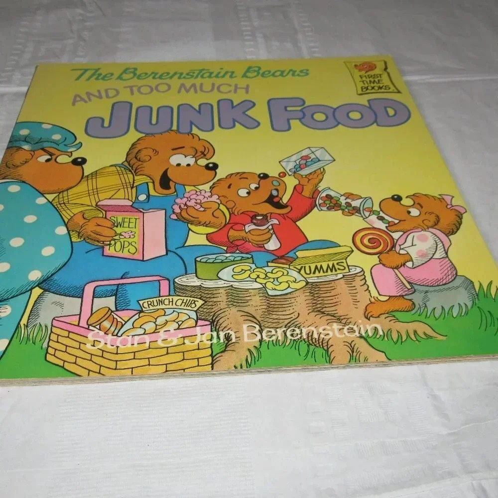 The Berenstain Bears AND TOO MUCH JUNK FOOD Color Illustrated Learning Read Book